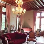 Alojamento de Acomodação e Pequeno-almoço Château De Nazé Vivy-saumur