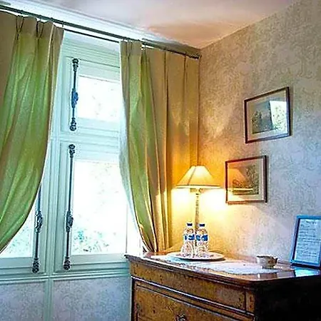 Chateau De Naze Vivy-saumur 3* Vivy