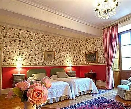 Bed & Breakfast Chateau De Naze Vivy-saumur