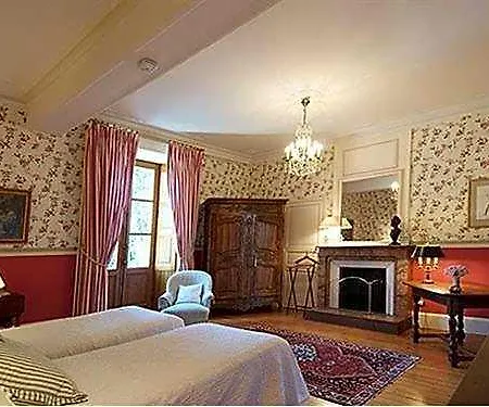 Chateau De Naze Vivy-saumur Vivy