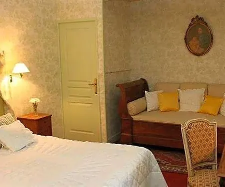 Chateau De Naze Vivy-saumur 3*