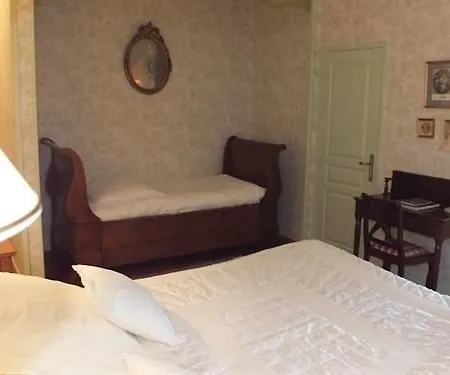 Chateau De Naze Vivy-saumur