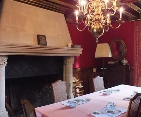 Chateau De Naze Vivy-saumur