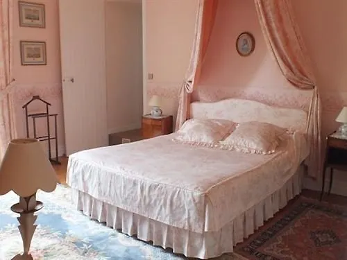 Château De Nazé Couette-café Vivy