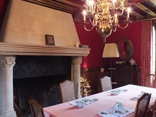 Chateau De Naze Vivy-saumur